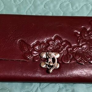 Patricia Nash tooled wallet "Terresa"